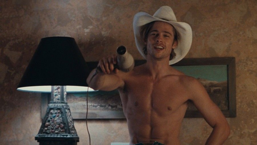 Brad Pitt's blonde surfer hair in "Thelma & Louise" - wide 5