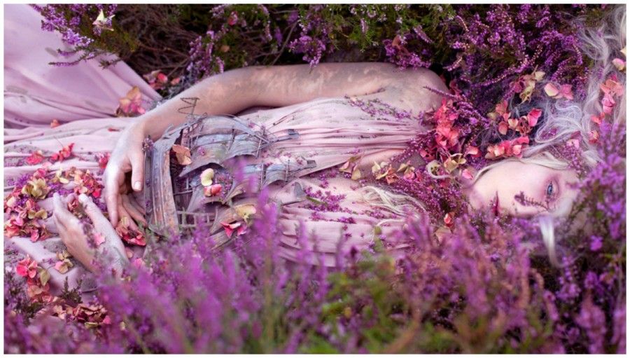 wonderland-kirsty-mitchell