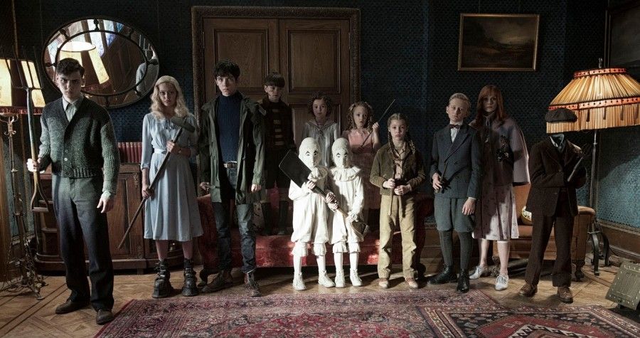 MISS PEREGRINE'S HOME FOR PECULIAR CHILDREN _