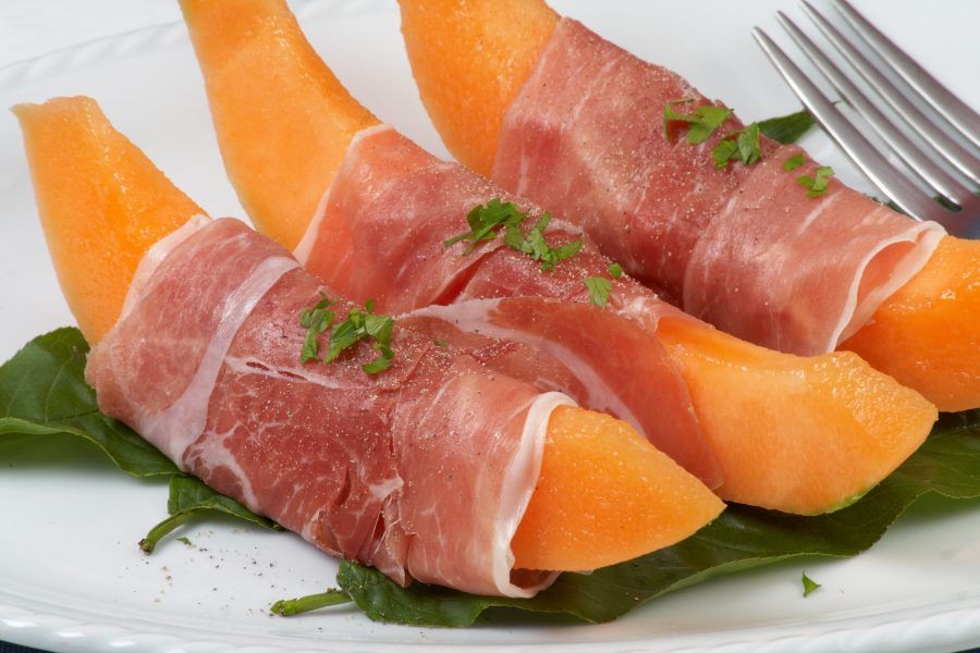 ...e no, ormai non lo si mangia più (solo) così...