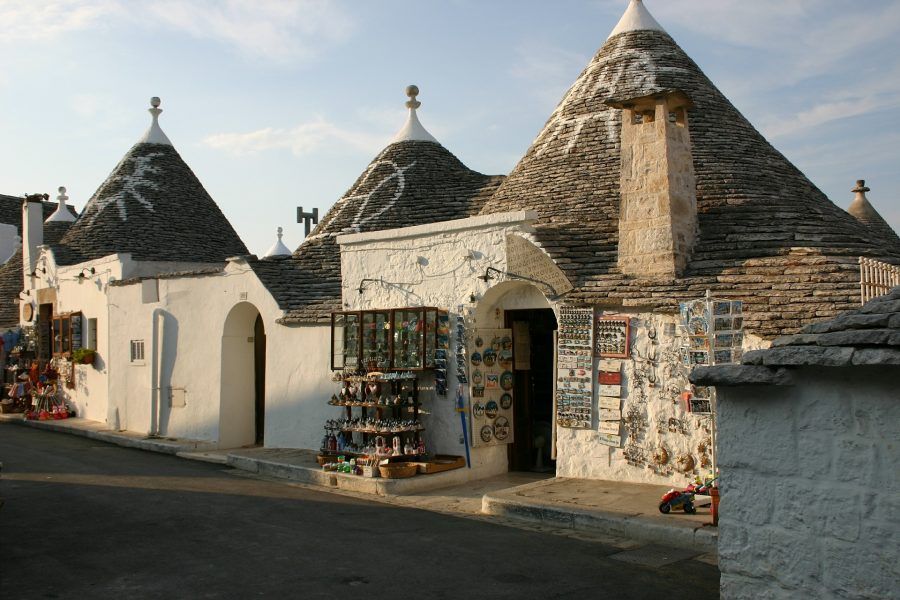 vacanze estive Dormire nei trulli in puglia