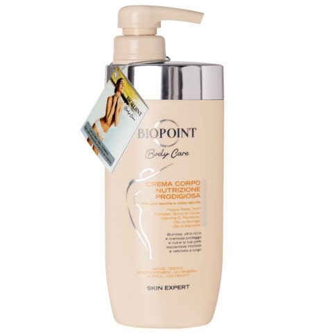 Biopoint Crema Corpo Nutrizione Prodigiosa crea una barriera sulla pelle contro il freddo.
