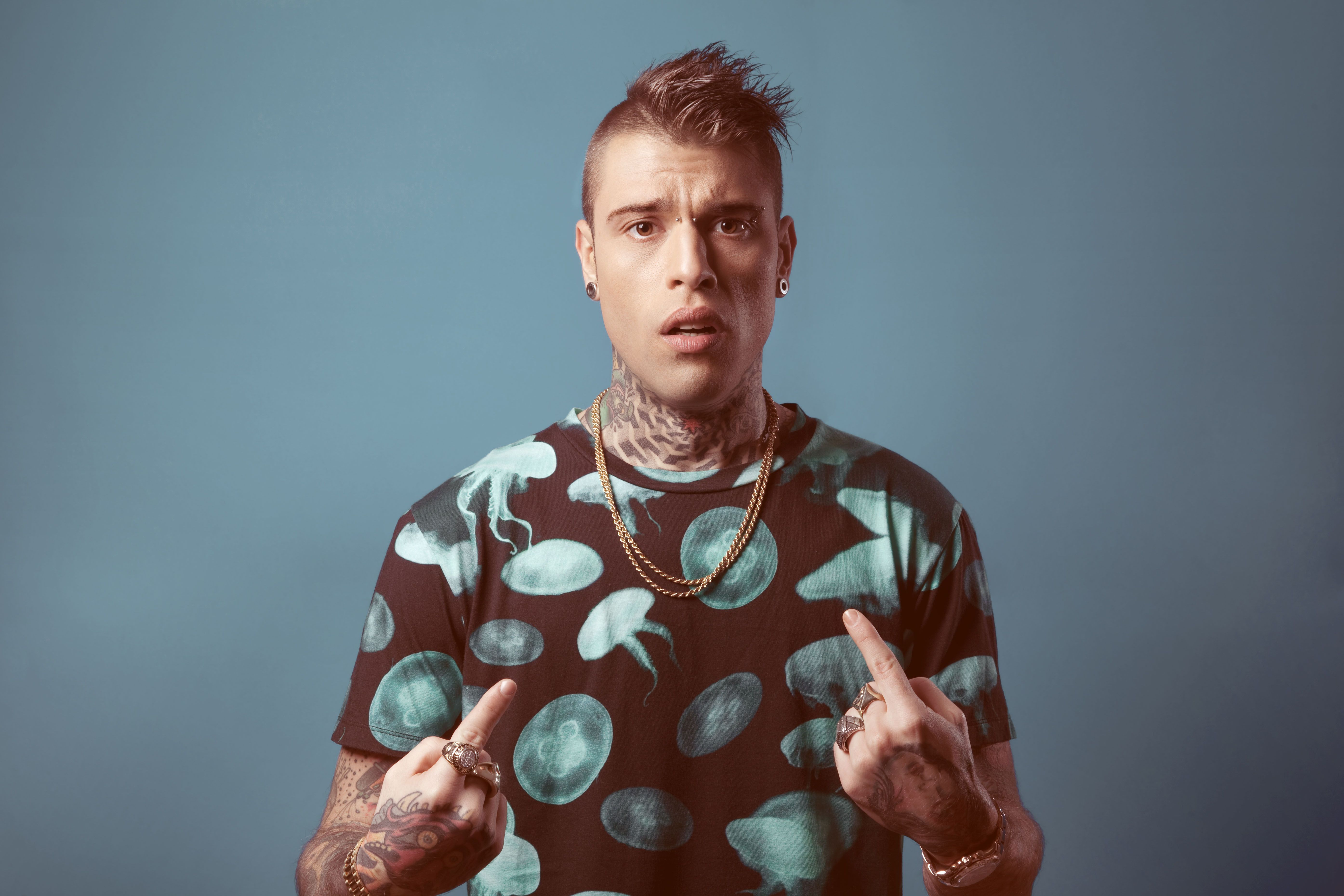 Fedez, via Facebook, ha scritto: