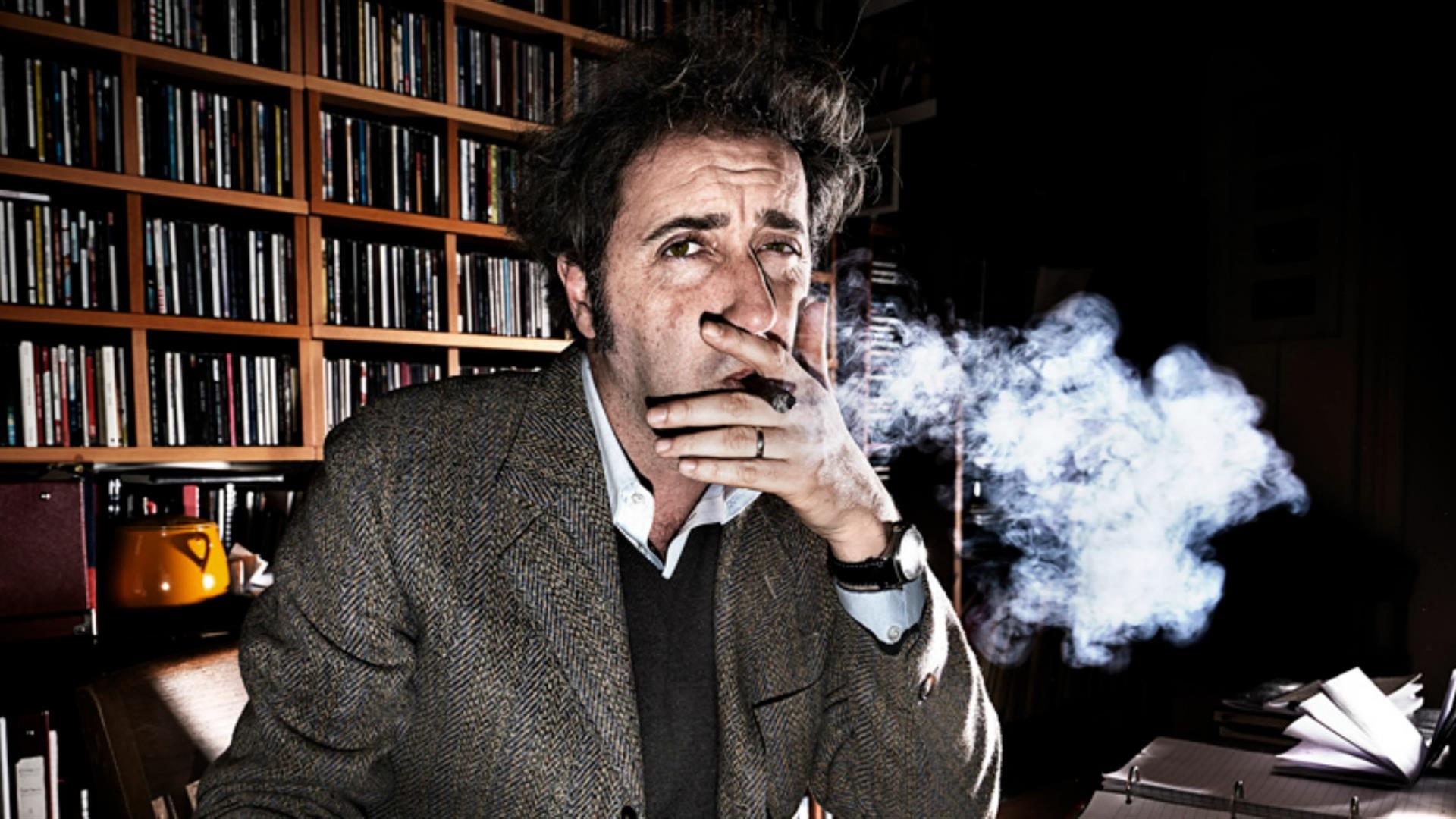 Anche il regista premio Oscar Paolo Sorrentino favorevole a questa riforma.