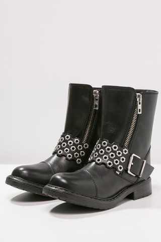 Diesel (220 €)