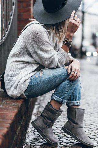 Maglione + jeans strappati