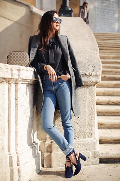 Cappotto grigio e jeans - Dal blog Style Scrapbook