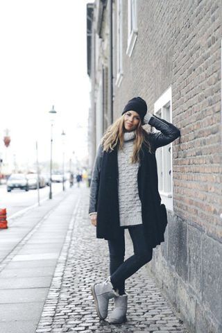 Jeans + maglione a collo alto
