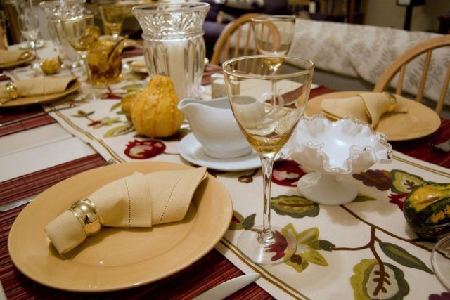 Come apparecchiare la tavola: stile autunnale