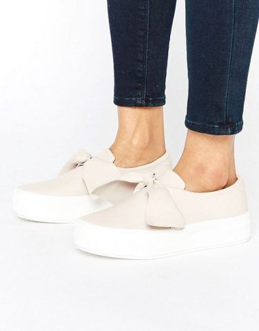 Pull&Bear 35€