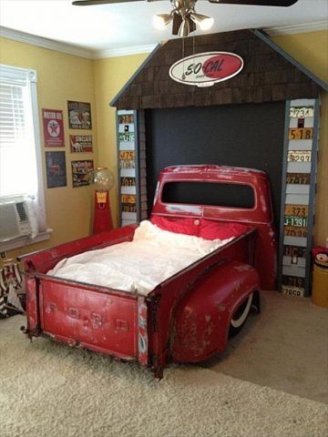 Dormire in un pick up