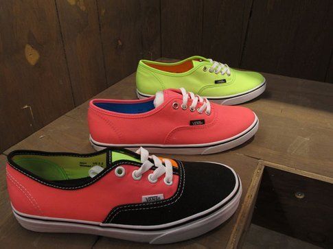 Fluo Vans