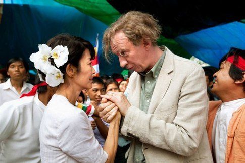 Suu Kyi con il marito