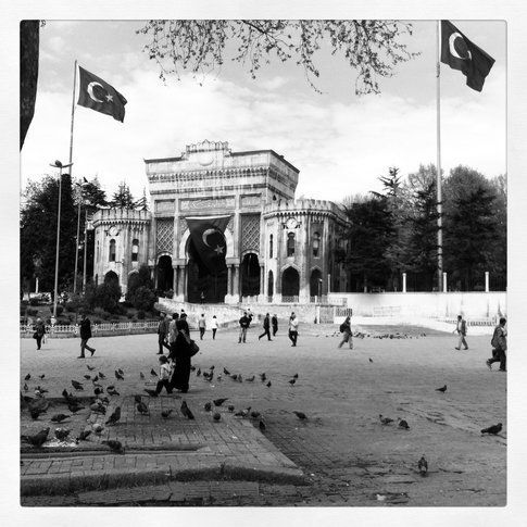 L'ingresso dell' Università di Istanbul