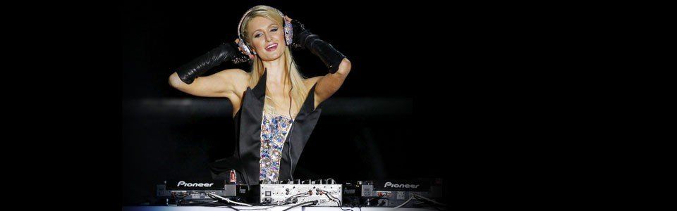 Paris Hilton: il debutto come dj