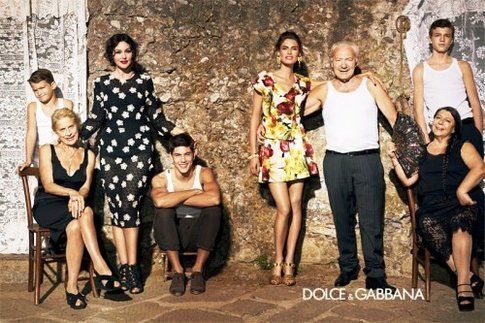 la pubblicità degli abiti Dolce e Gabbana