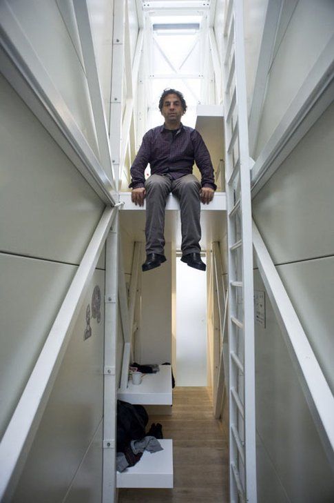 Casa Keret - tra il bagno e la camera da letto