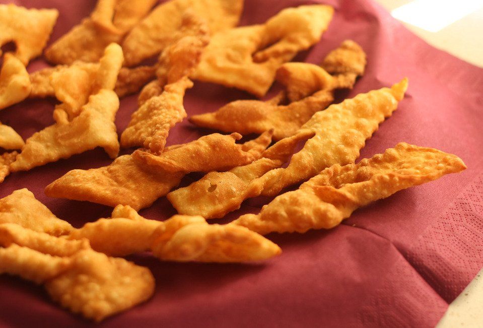 Le chiacchiere di Carnevale con e senza glutine