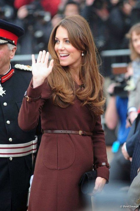 Kate Middleton, fonte statiklook.it