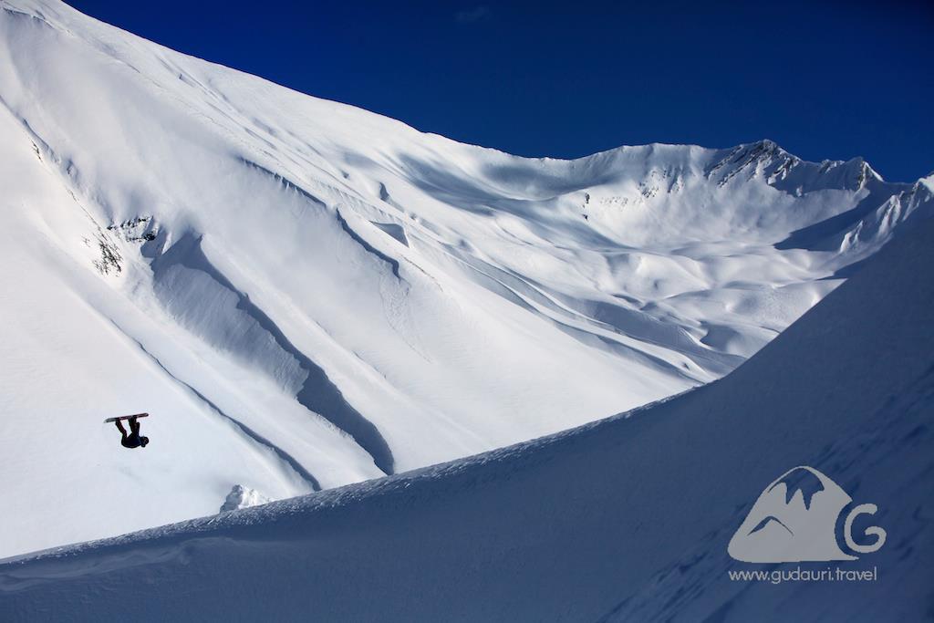 Snowboardare in Georgia low cost