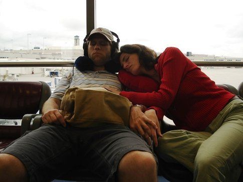 Dormire in aeroporto