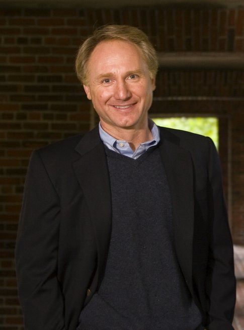 Dan Brown - foto da press kit ufficiale