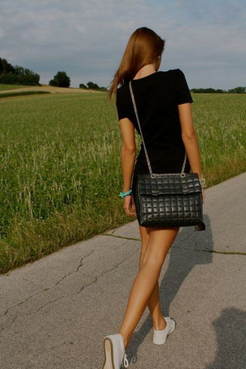 "Little Black Dress" - fonte the18thdistrict.blogspot.it/