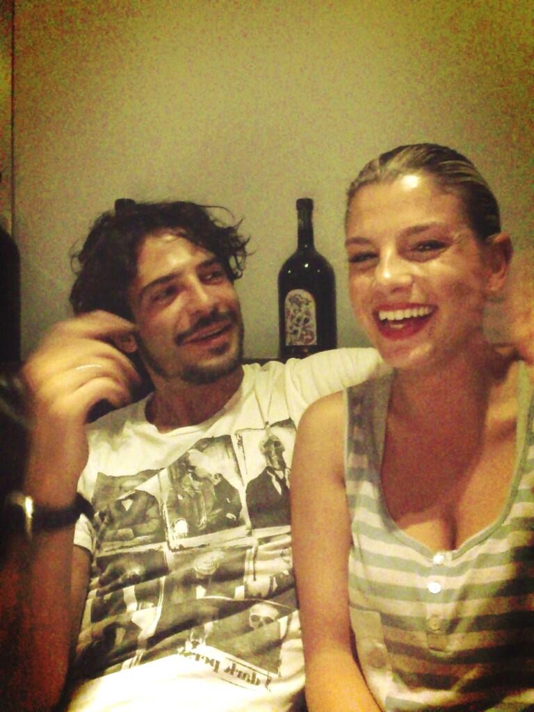 Emma Marrone: "Marco ha solo salutato un'amica!"
