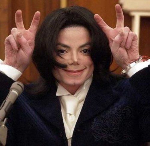 Michael Jackson: 20 abusi tenuti nascosti con 35 milioni di dollari