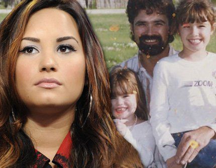 Demi Lovato parla della morte del padre