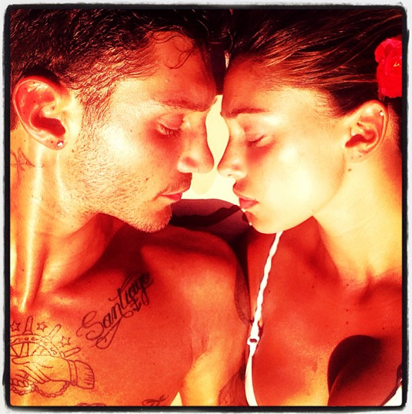 Belen Rodriguez e Stefano De Martino: il video della loro estate
