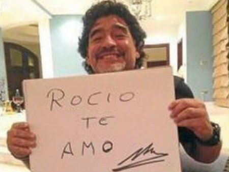 Diego Armando Maradona fidanzamento d'affari con Rocio Oliva