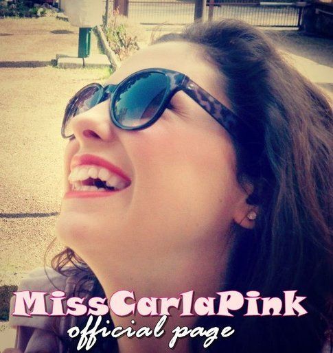 MissCarlaPink : giovanissima Youtuber appassionata di Make-up e Moda