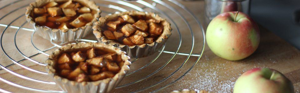 Colazione: Crostatina di mela in gelatina di moscato