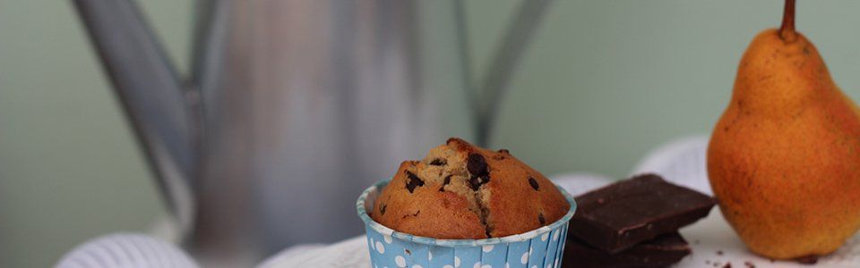 Muffin alle pere e cioccolato: un classico senza tempo