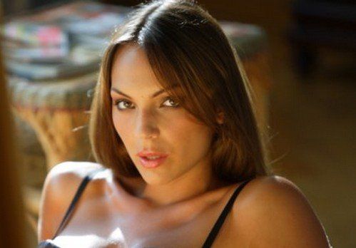 Sarah Nile si infuria contro i fan