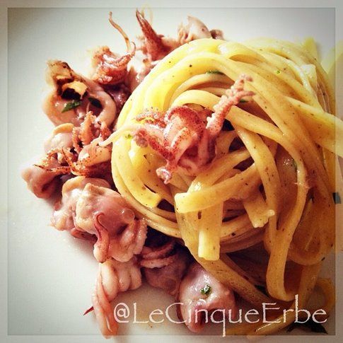 Linguine al limone con seppioline novelle  by Le Cinque Erbe