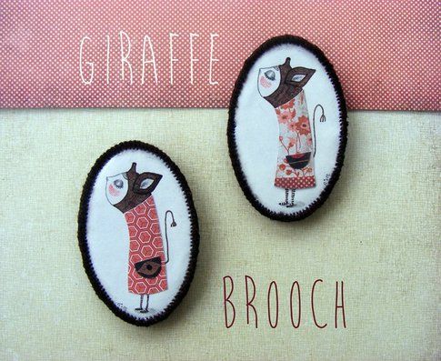 Noe's Mind - Giraffe brooch