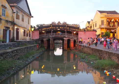 Il ponte giapponese - Foto di Elisa Chisana Hoshi