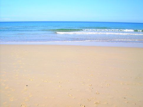 Sabbia dorata e mare cristallo - foto di Elisa Chisana Hoshi