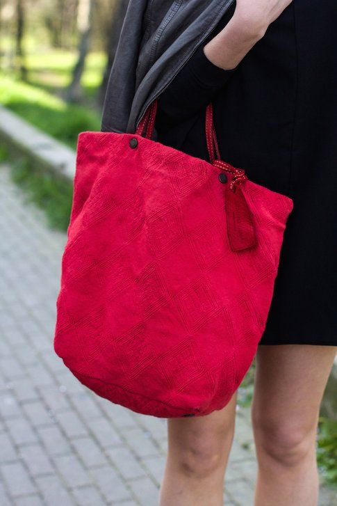 Borsa rossa e un tocco Camouflage: il mio look! Borsa Caterina Lucchi