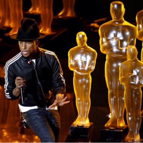 Pharrell Williams agli Oscar - foto by Robert Gauthier via foto Facebook.com/pharrell