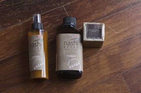 Instant, Shampoo e mini Sapone Scrub di Nashi Argan