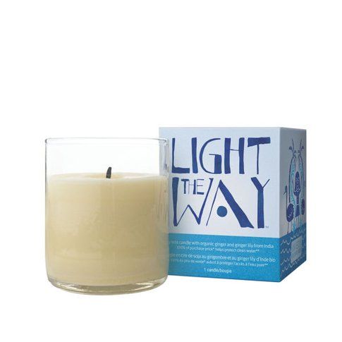 Light the way candle di Aveda per il mese della Terra