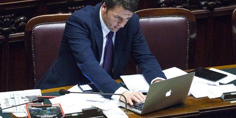 Matteo Renzi - foto Lapresse via Huffington Post