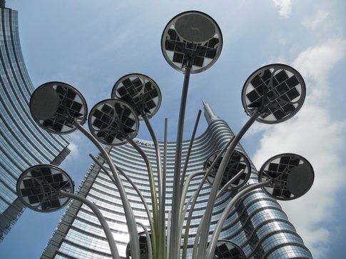 Piazza Gae Aulenti a Milano - Foto: La Bussola e il Diario