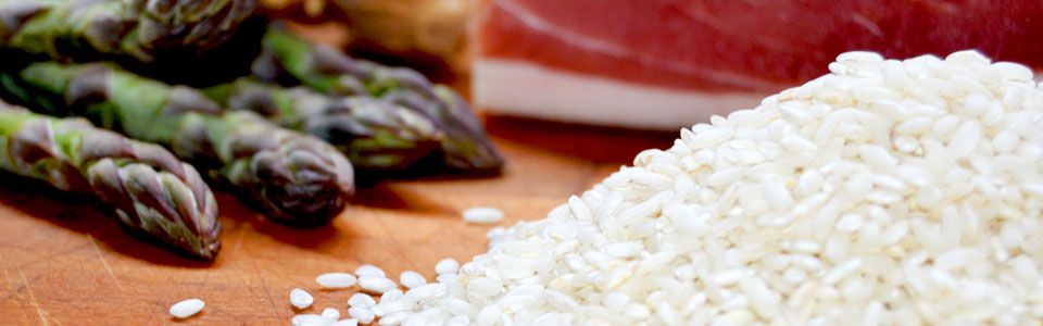 Risotto con asparagi, speck e zenzero