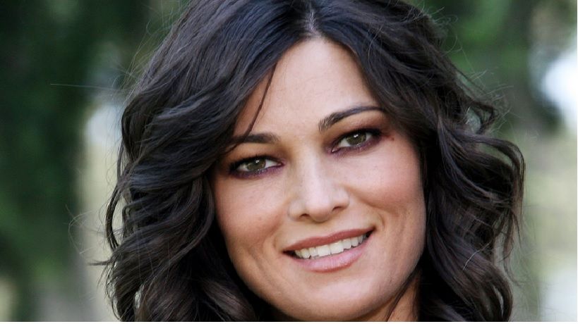 Manuela Arcuri ha partorito: è nato Mattia!
