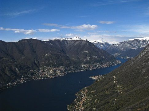 Il lago di Como da Brunate - foto di Antonis lamnatos