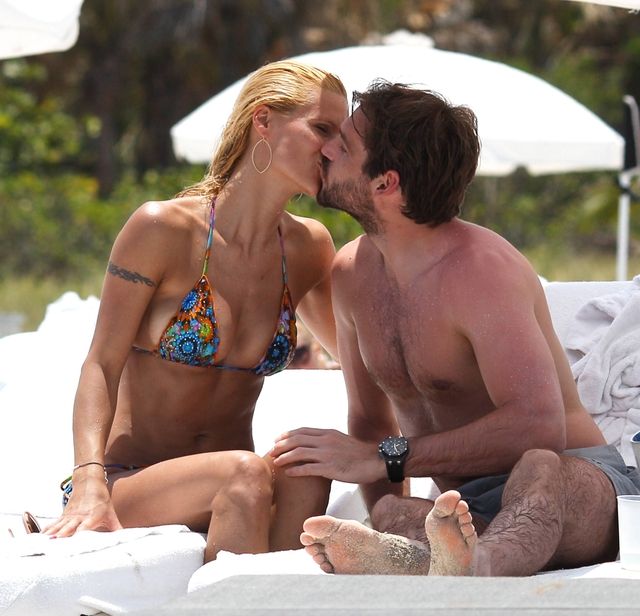 Baci vip: i momenti più romantici delle celebrità